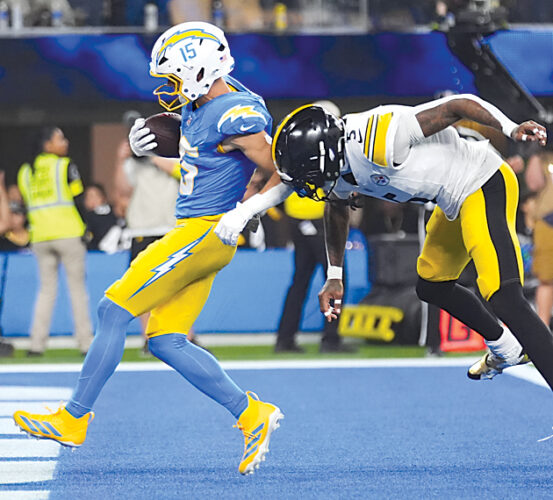 Pittsburgh Steelers zapped by Los Angeles Chargers, 25-10